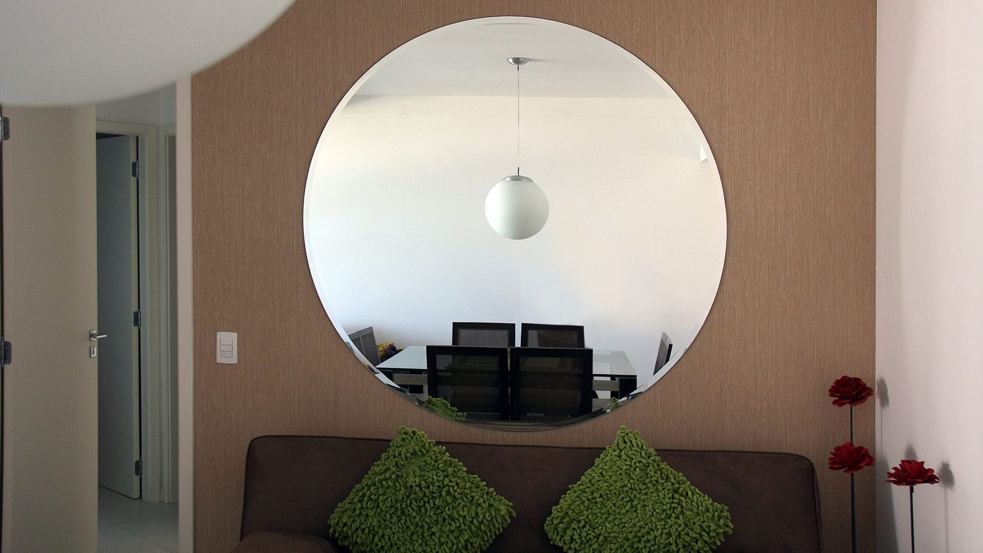 Tudo sobre o espelho