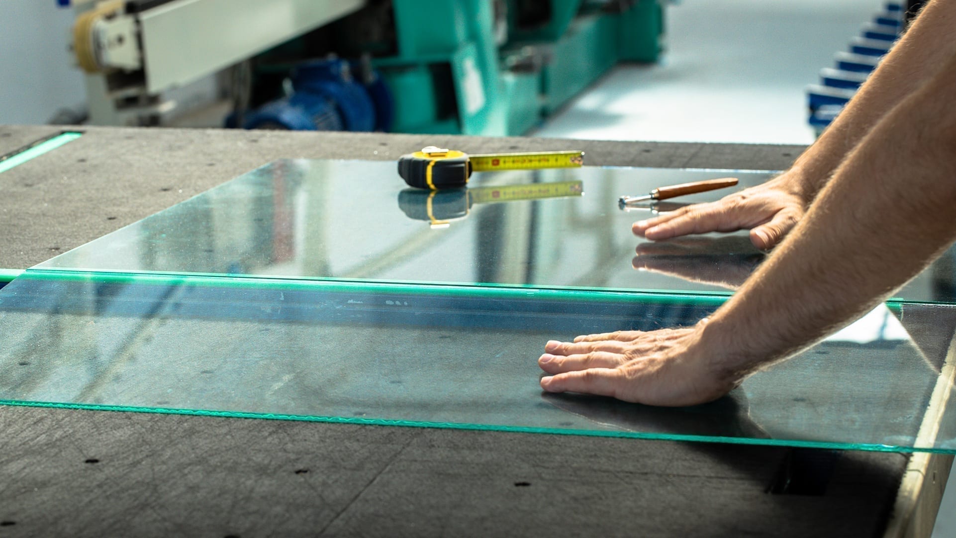 Cursos para profissionais do setor de vidros