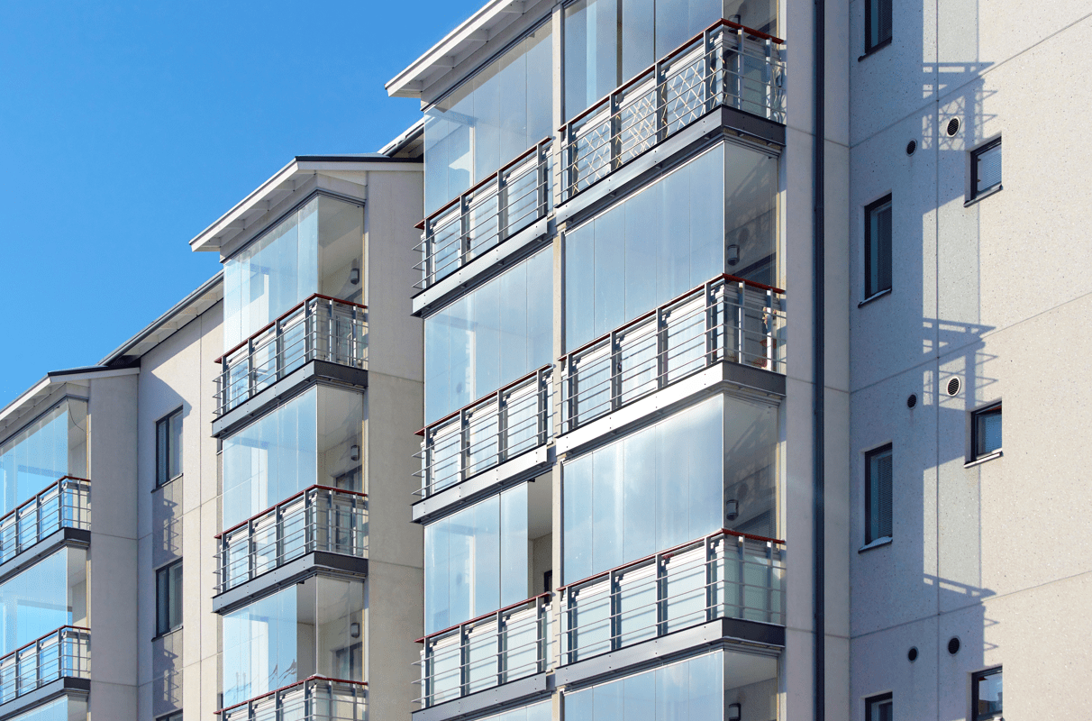 envidraçamento de sacada - regulamento - normas - vidraçaria - sacadas